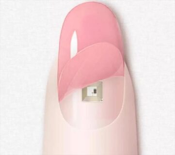 【セール情報】ネイルに埋め込み指先ひとつで名刺交換「INSTA-NAIL」