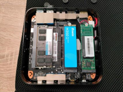 性能大幅アップ！ミニPC「NIPOGI E3B 7430U」のメモリ増設とSSDをSATAからnvmeに変更してクリーンインストール